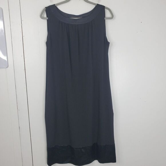 Donna Morgan Little Black Dress Silk Trim Shift Modest Formal Evening Womens 10 - Picture 1 of 8